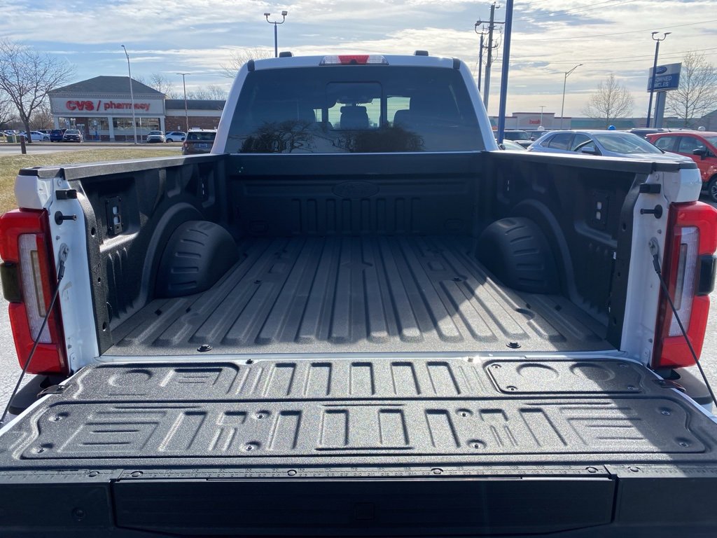 Used 2024 Ford F250 Platinum image 19