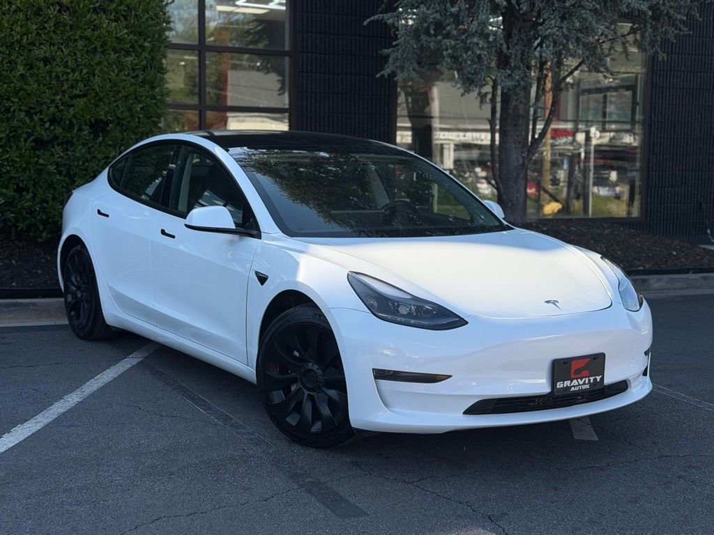 Used 2021 Tesla Model 3 Standard Range Plus image 6