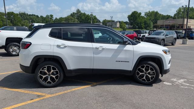 New 2026 Jeep Compass Limited AWD/4WD image 4