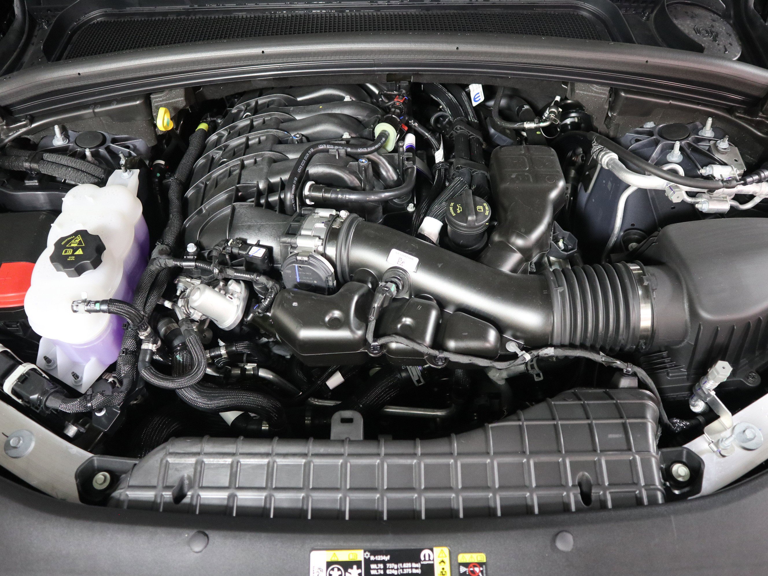 New 2025 Jeep Grand Cherokee Limited w/ Luxury Tech Group II image 14