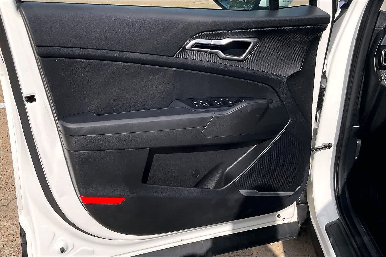 Certified 2023 Kia Sportage LX FWD image 27