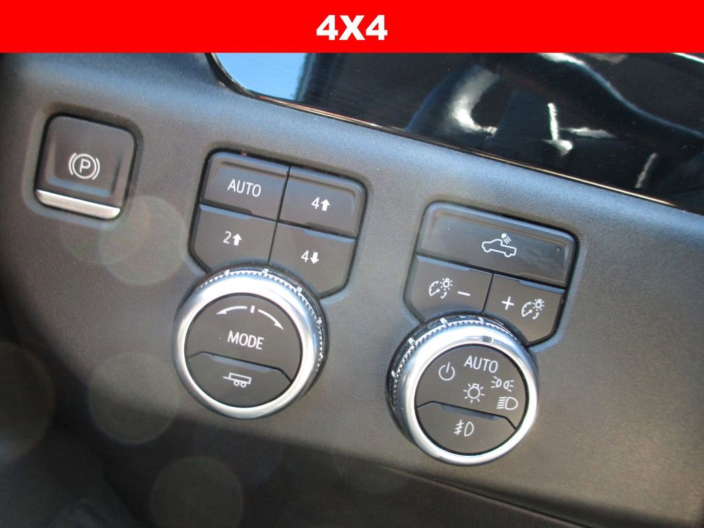 Used 2023 GMC Sierra 1500 Elevation w/ LPO, Elevation Black Package image 27