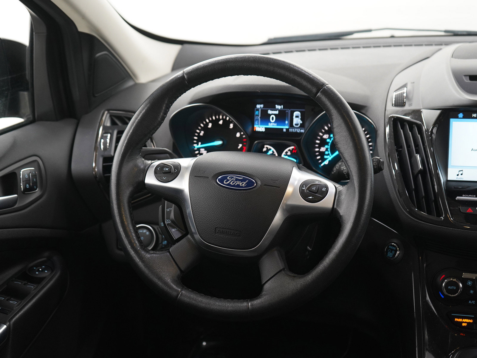 Used 2016 Ford Escape Titanium AWD/4WD image 14