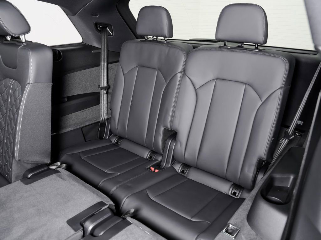 New 2026 Audi SQ7 Premium Plus image 26