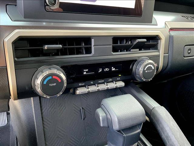 Used 2026 Toyota Tacoma SR5 RWD image 23