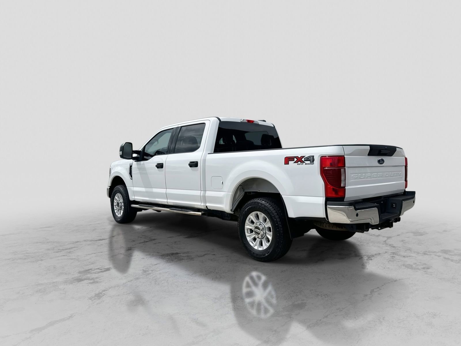 Used 2021 Ford F250 XLT w/ XLT Value Package AWD/4WD image 5