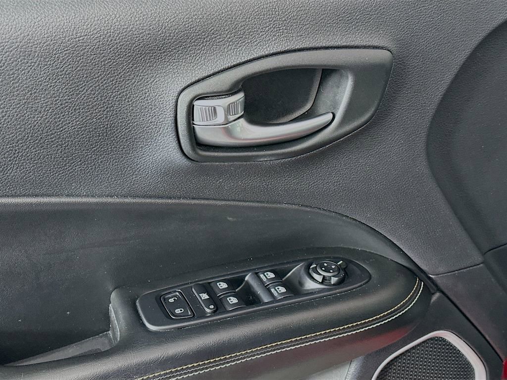 Used 2019 Jeep Compass Latitude w/ Cold Weather Group image 23