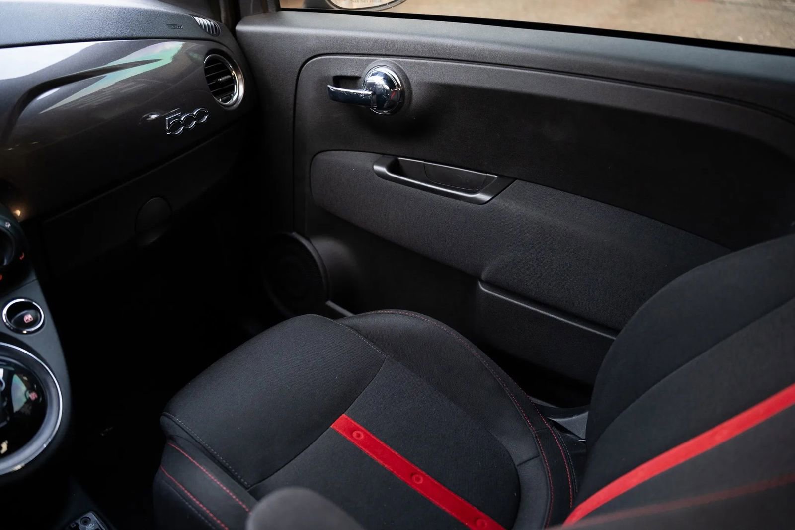 Used 2015 FIAT 500 Abarth FWD image 9