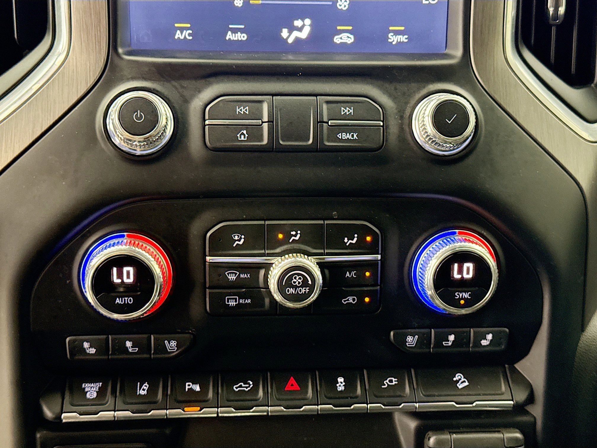 Used 2020 GMC Sierra 2500 Denali w/ Denali Ultimate Package image 16