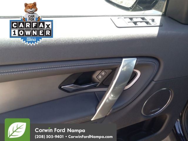 Used 2024 Land Rover Discovery Sport Dynamic SE AWD/4WD image 11