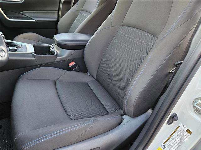 Used 2024 Toyota RAV4 SE image 14