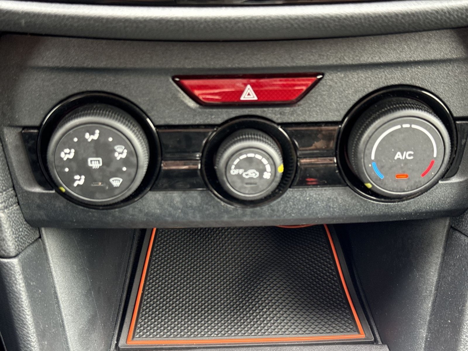 Used 2019 Subaru Crosstrek 2.0i w/ Eyesight System AWD/4WD image 29