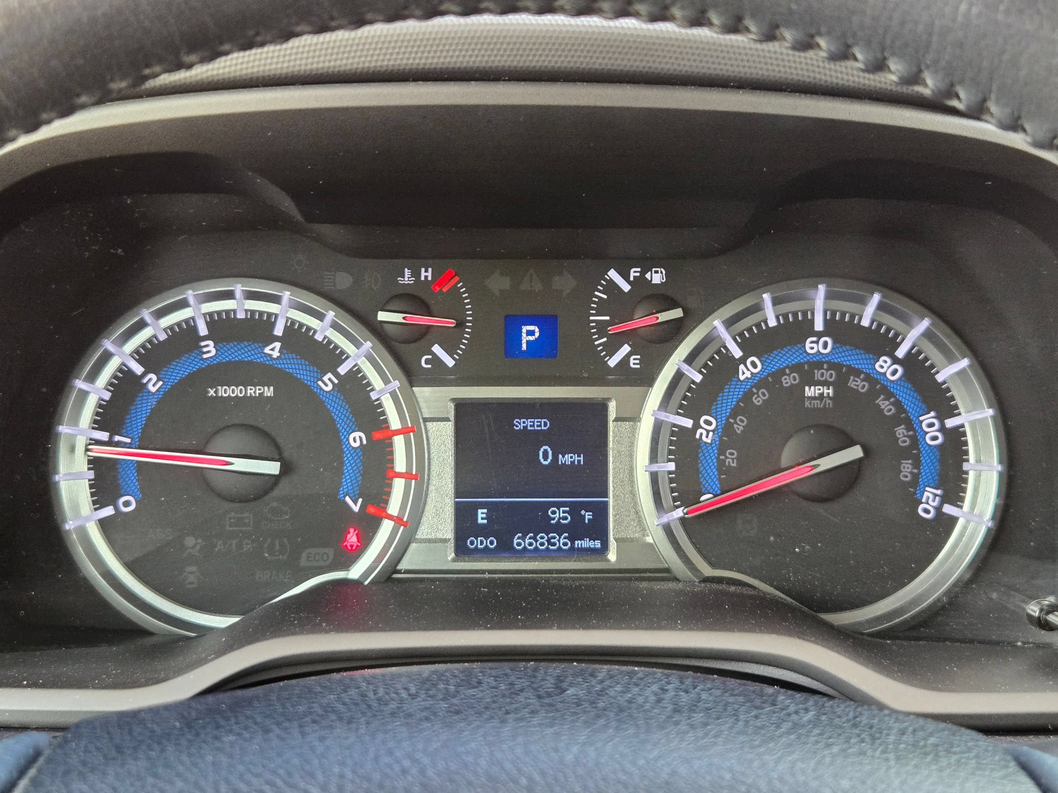 Used 2019 Toyota 4Runner SR5 AWD/4WD image 24