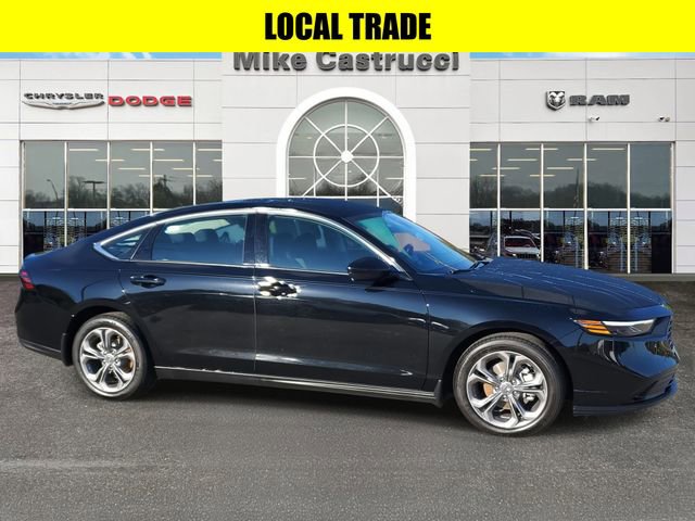 Used 2024 Honda Accord EX image 3