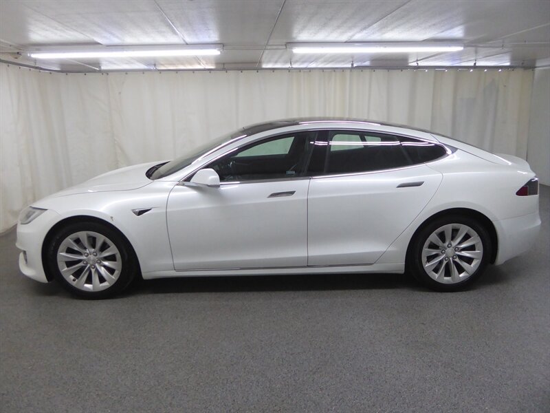 Used 2018 Tesla Model S 75D AWD/4WD image 5