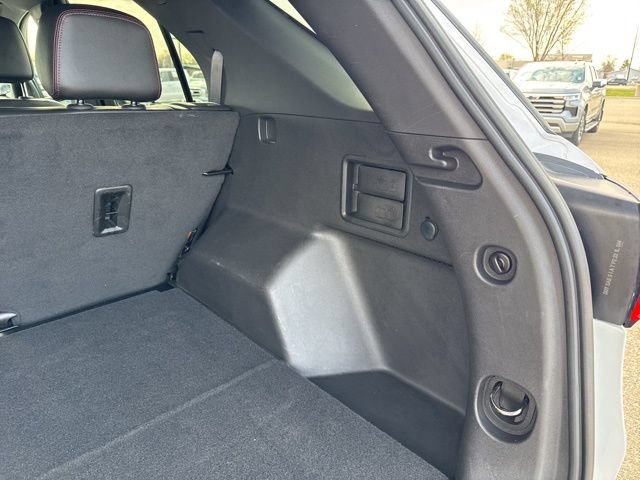 Used 2023 Chevrolet Equinox RS AWD/4WD image 33