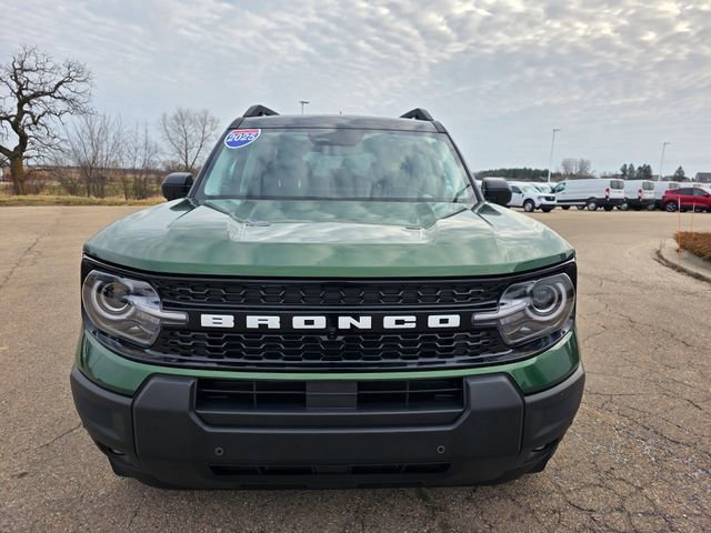 Used 2025 Ford Bronco Sport Outer Banks w/ Outer Banks Tech Package+ image 3