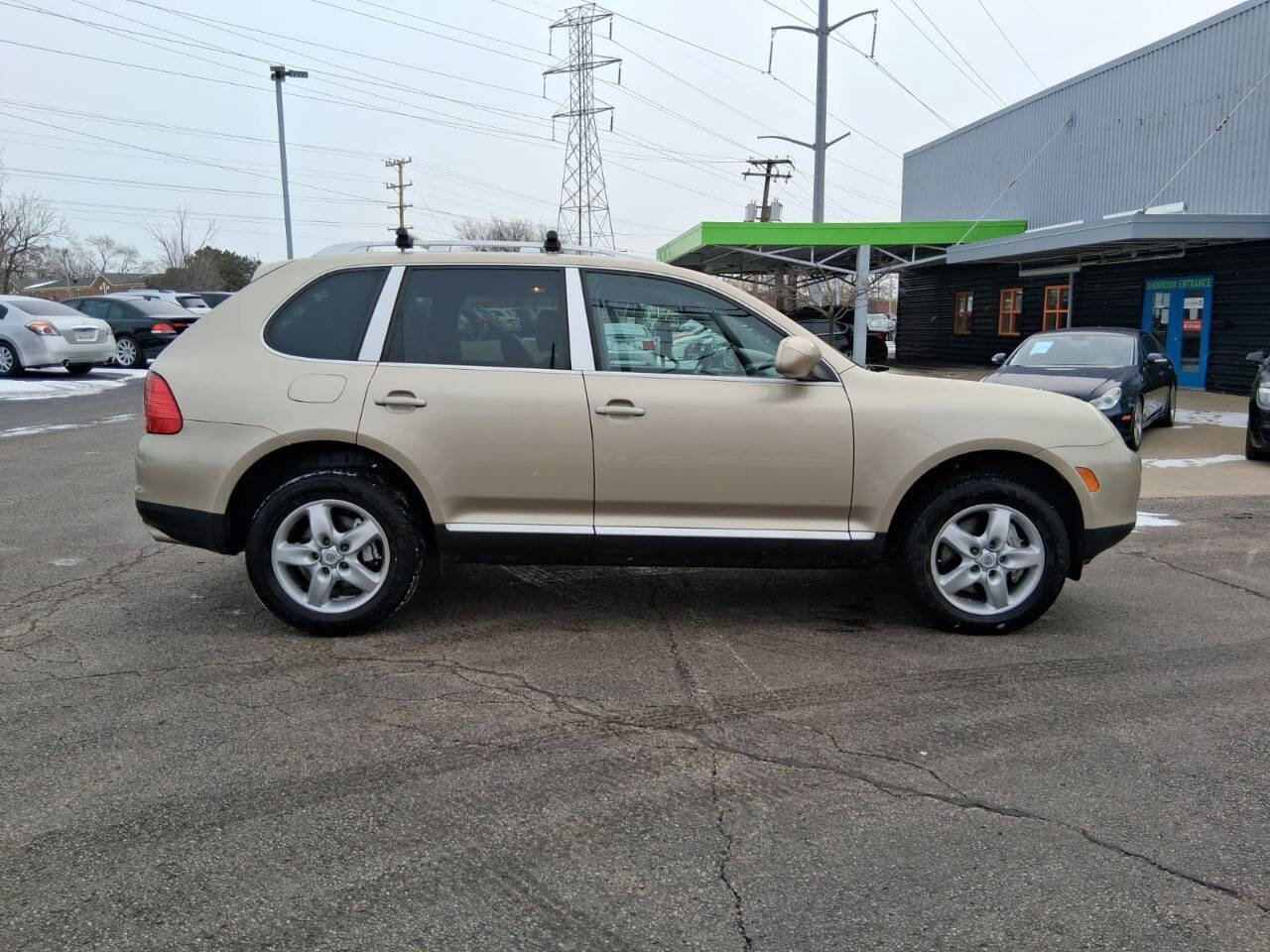 Used 2004 Porsche Cayenne S image 4