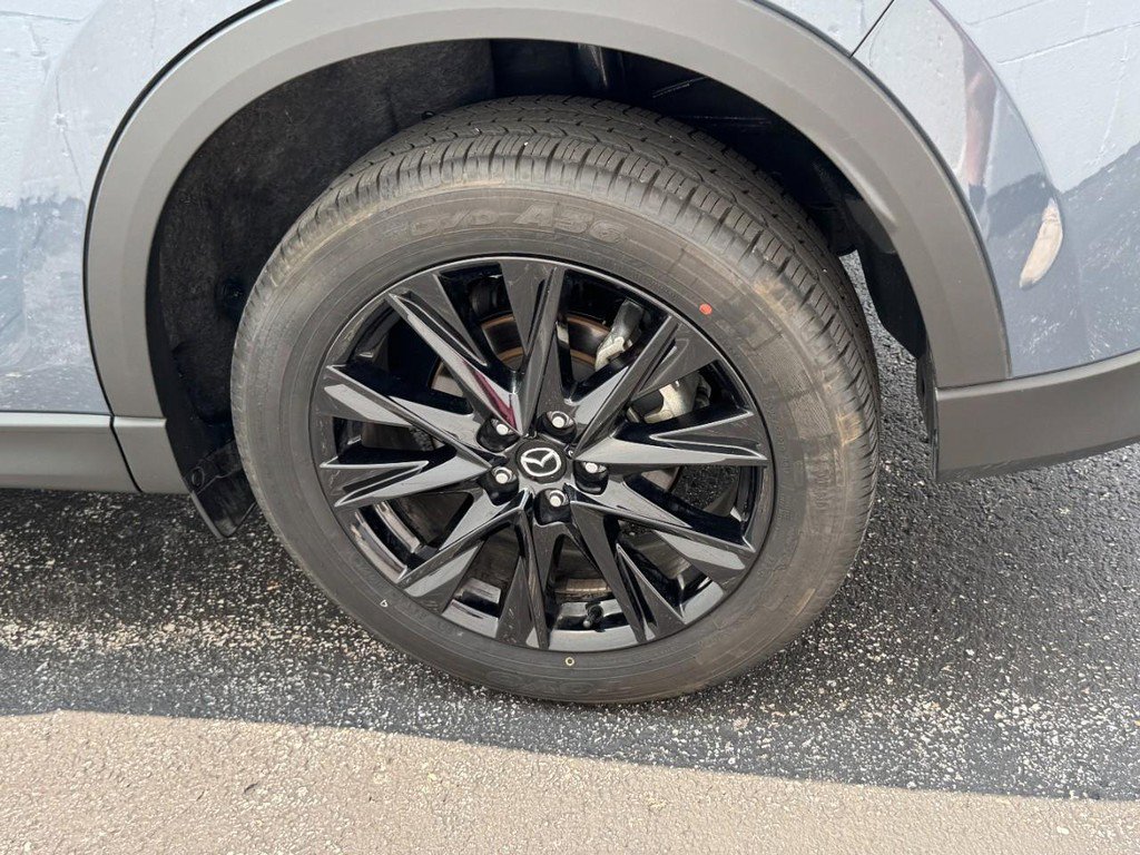 Used 2025 MAZDA CX-5 Carbon Edition image 5