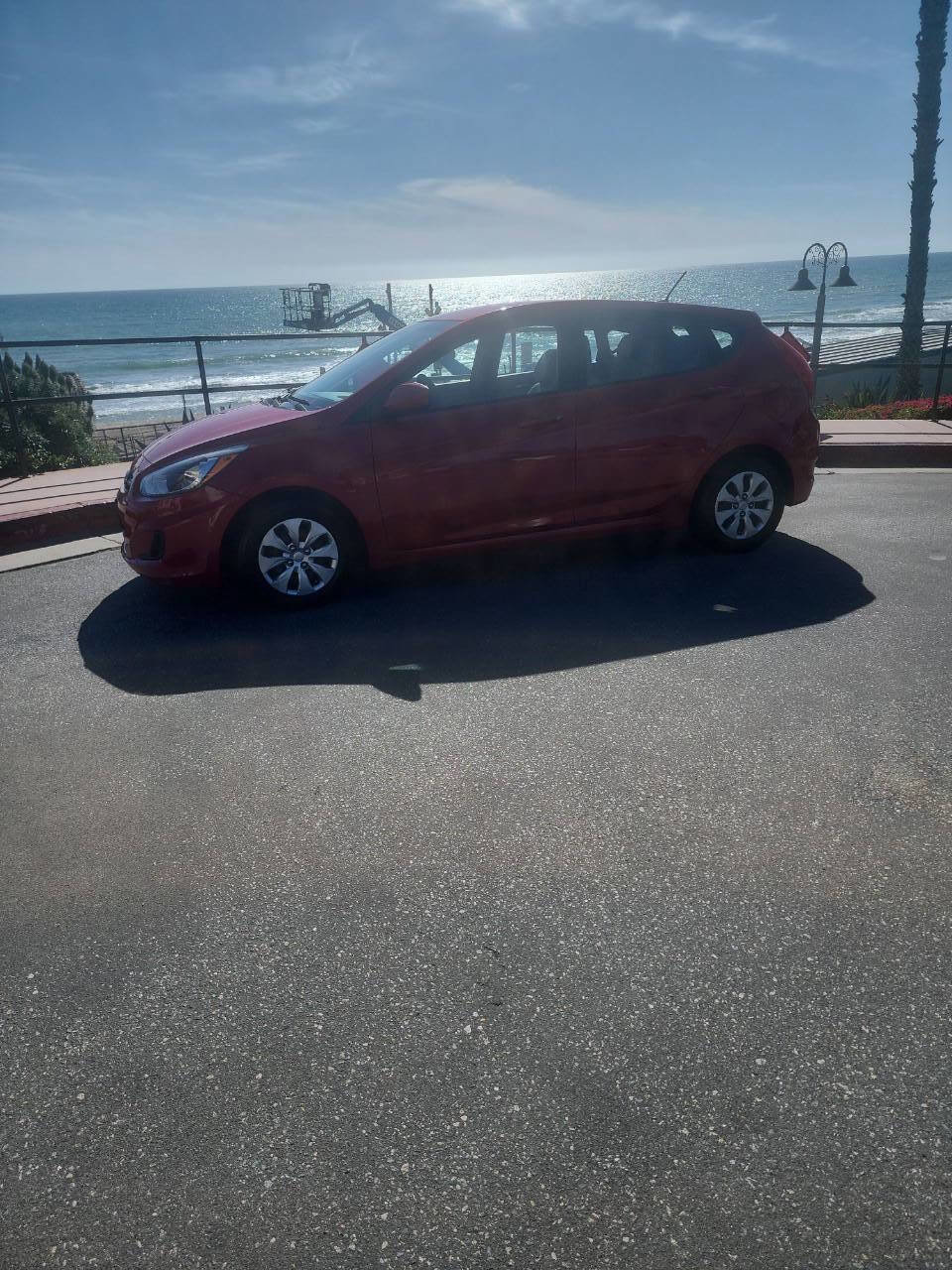 Used 2016 Hyundai Accent SE FWD image 2