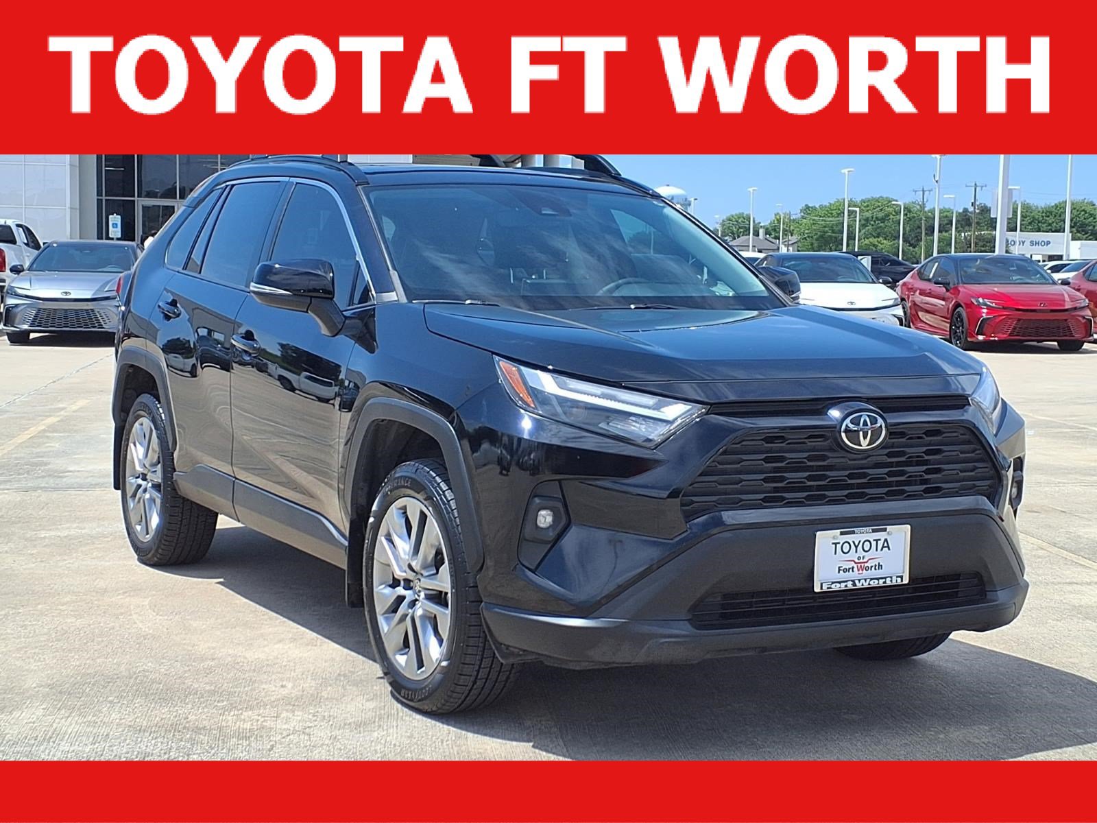 Used 2023 Toyota RAV4 XLE Premium FWD video 1