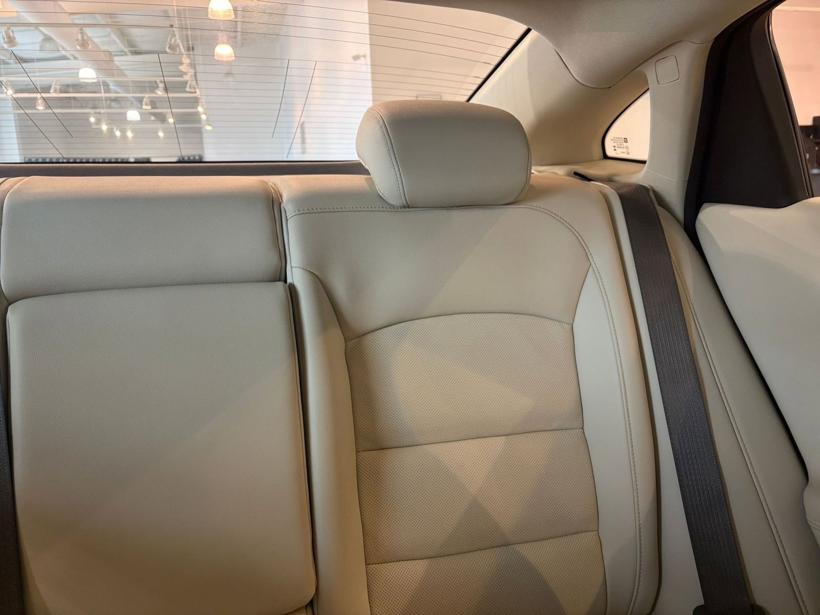 Used 2024 Chevrolet Malibu LT image 37