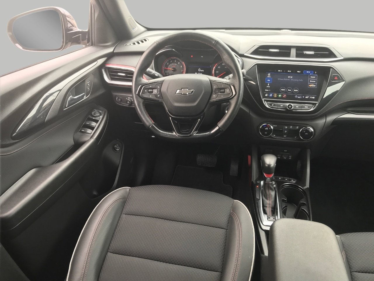 Certified 2023 Chevrolet TrailBlazer RS w/ Sun and Liftgate Package image 7