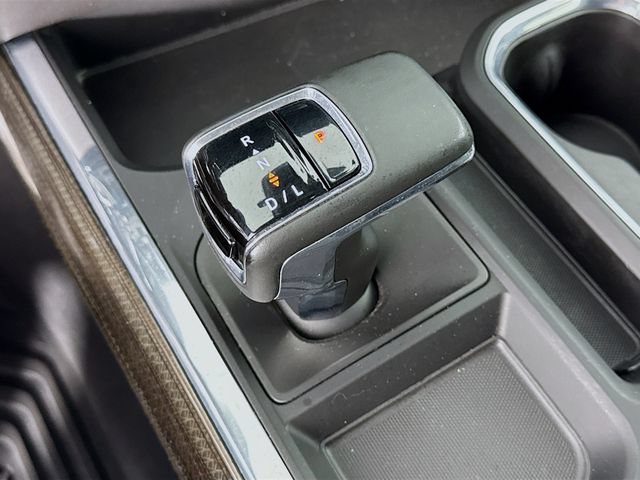 Used 2024 Chevrolet Silverado 1500 LT Trail Boss w/ Convenience Package II AWD/4WD image 18