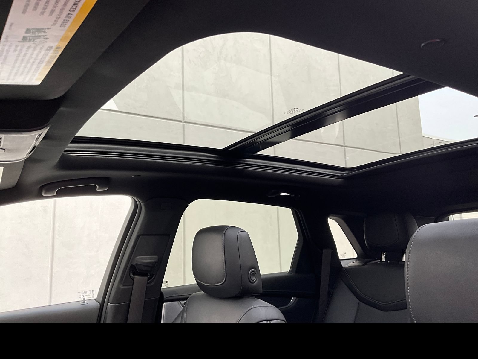 Certified 2022 Cadillac XT5 Premium Luxury AWD/4WD image 26