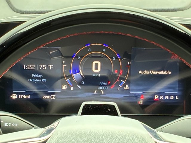 New 2027 Chevrolet Traverse RS w/ LPO, Floor Liner Package AWD/4WD image 24