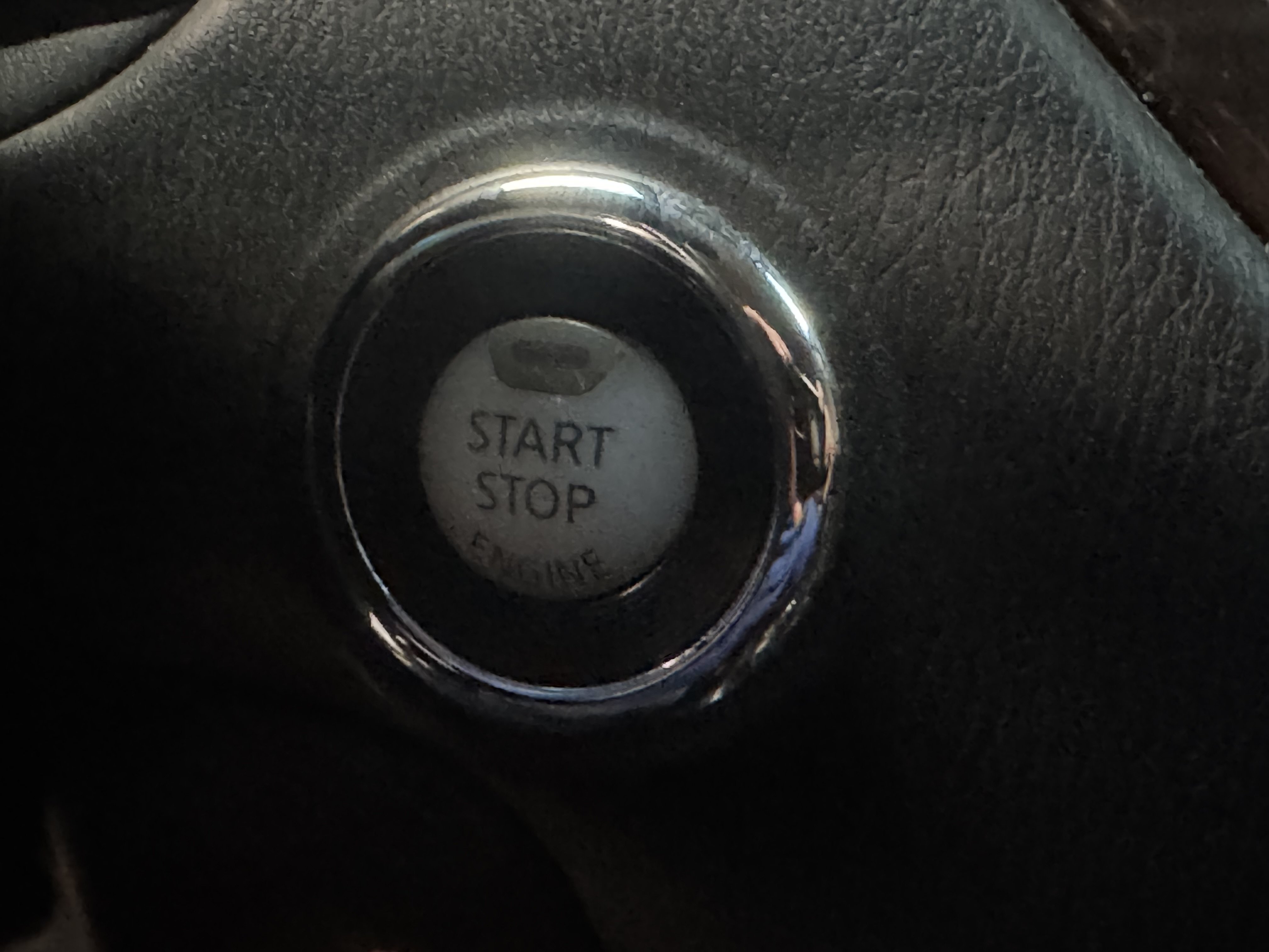 Used 2014 Nissan Pathfinder SL w/ SL Tech Package AWD/4WD image 15