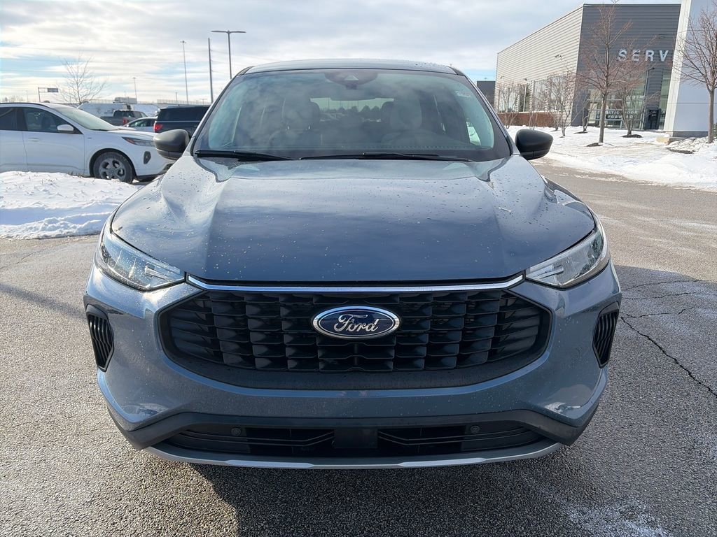 Used 2025 Ford Escape Active w/ Tech Pack #1 image 2
