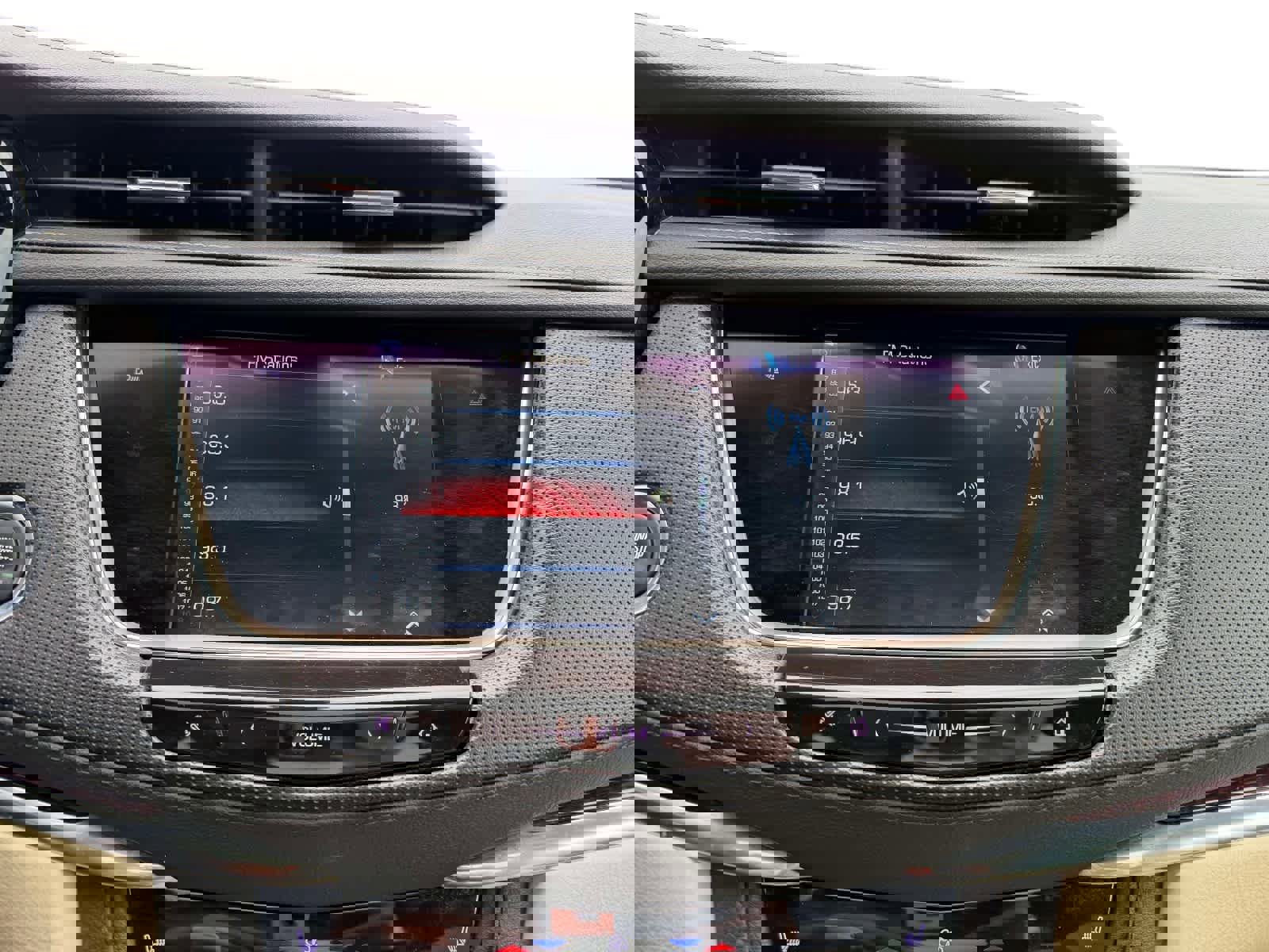 Used 2017 Cadillac XT5 Luxury w/ LPO, Wheel Lock Package image 22