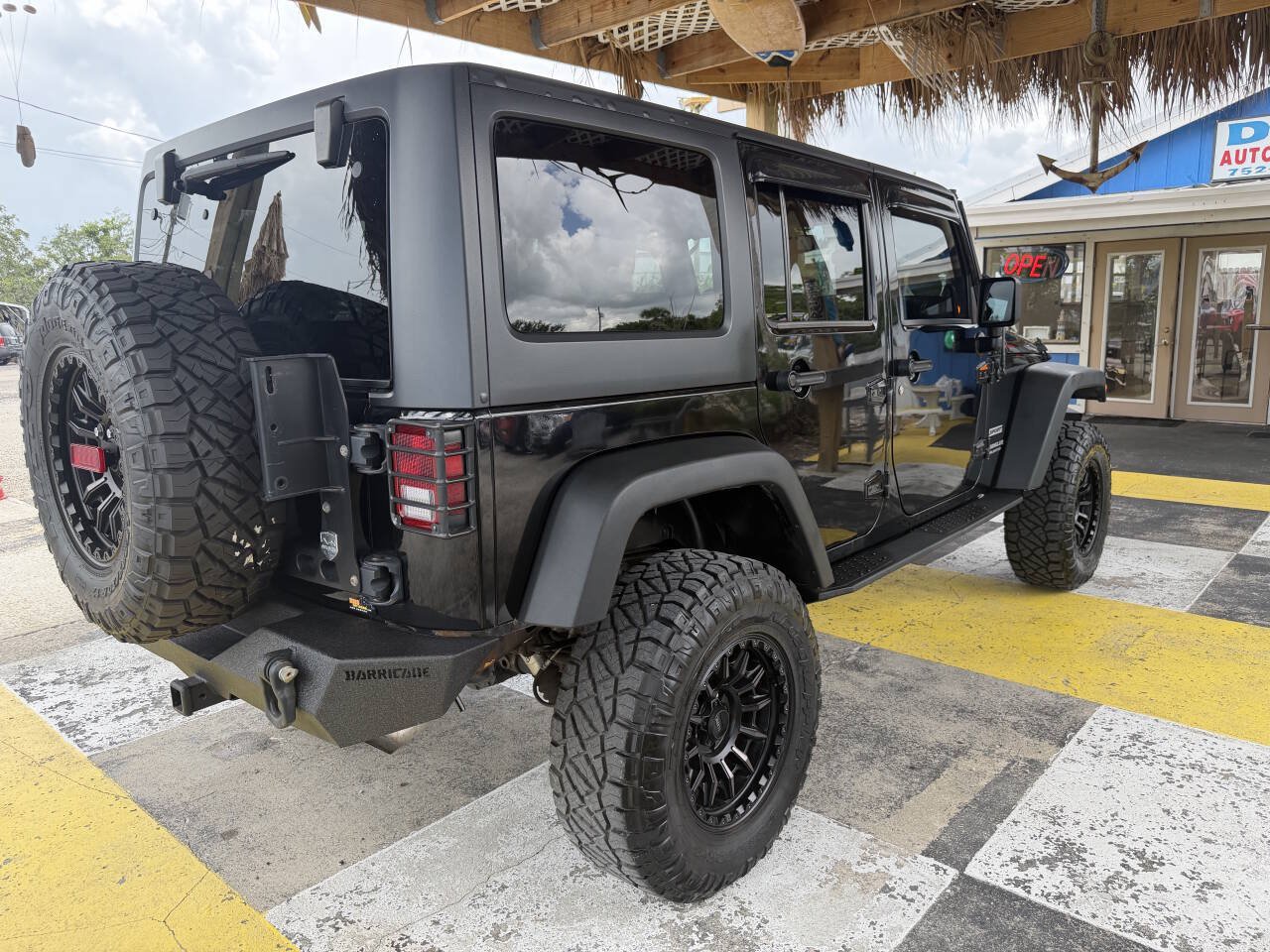 Used 2013 Jeep Wrangler Unlimited Sport AWD/4WD image 7