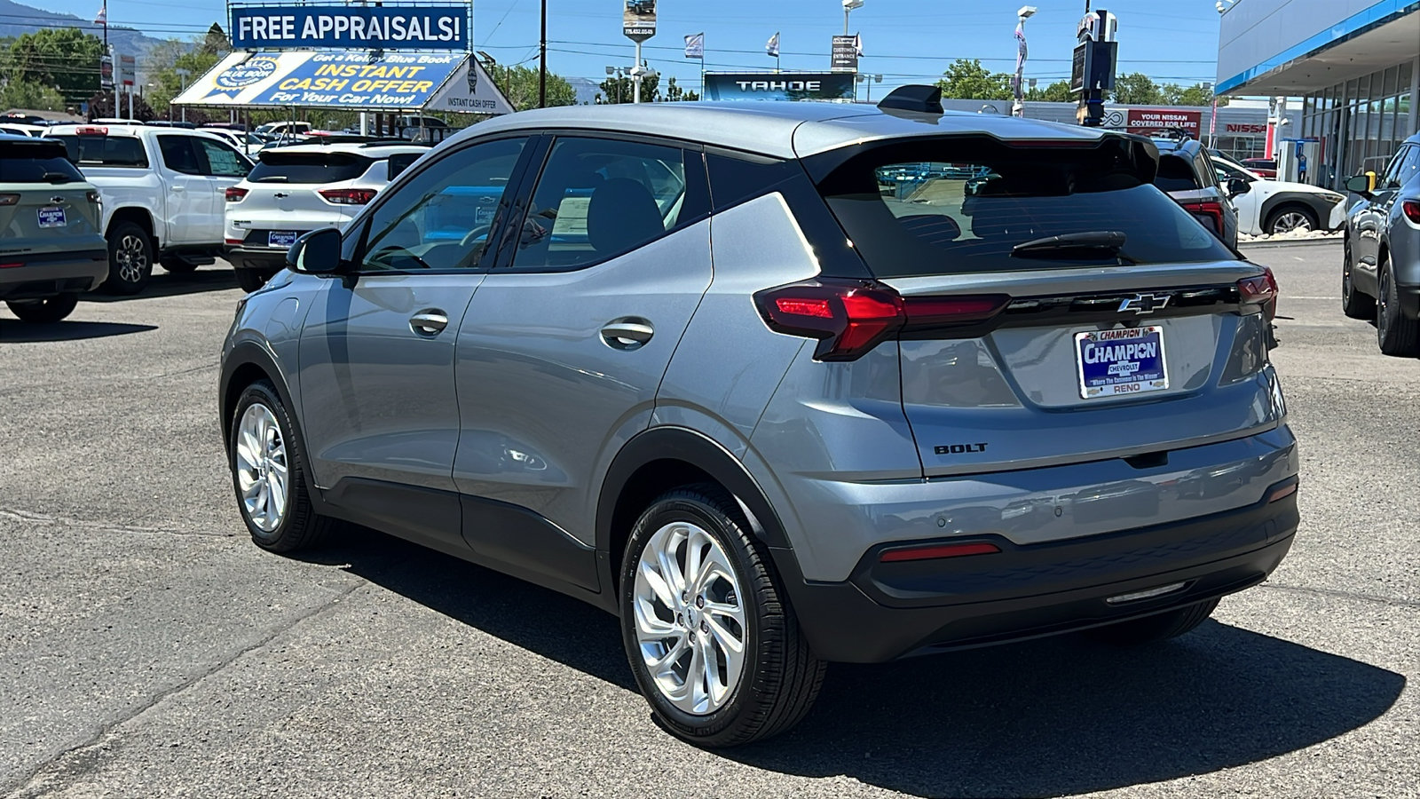 New 2027 Chevrolet Bolt LT w/ Comfort Package FWD image 7