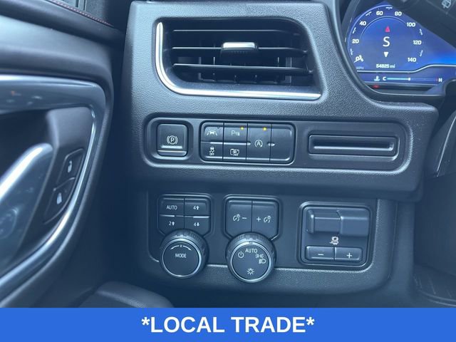 Used 2024 Chevrolet Suburban RST w/ Luxury Package image 18