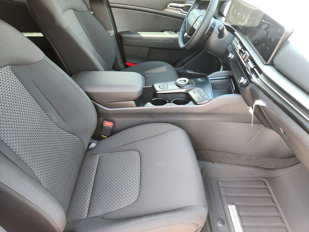 New 2027 Kia Sportage S FWD image 14