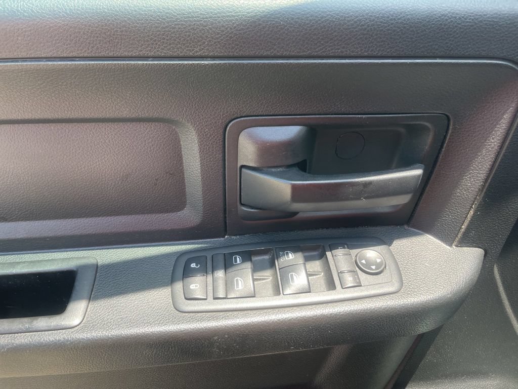 Used 2019 RAM 1500 Tradesman w/ Chrome Plus Package RWD image 15