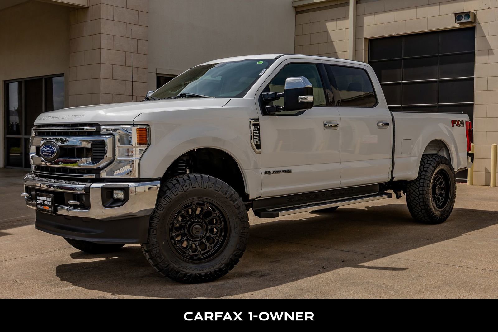 Used 2021 Ford F250 XLT w/ XLT Premium Package AWD/4WD image 5