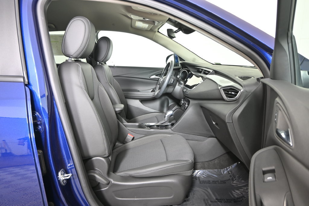 Used 2023 Buick Encore GX Select w/ Safety Package II AWD/4WD image 13