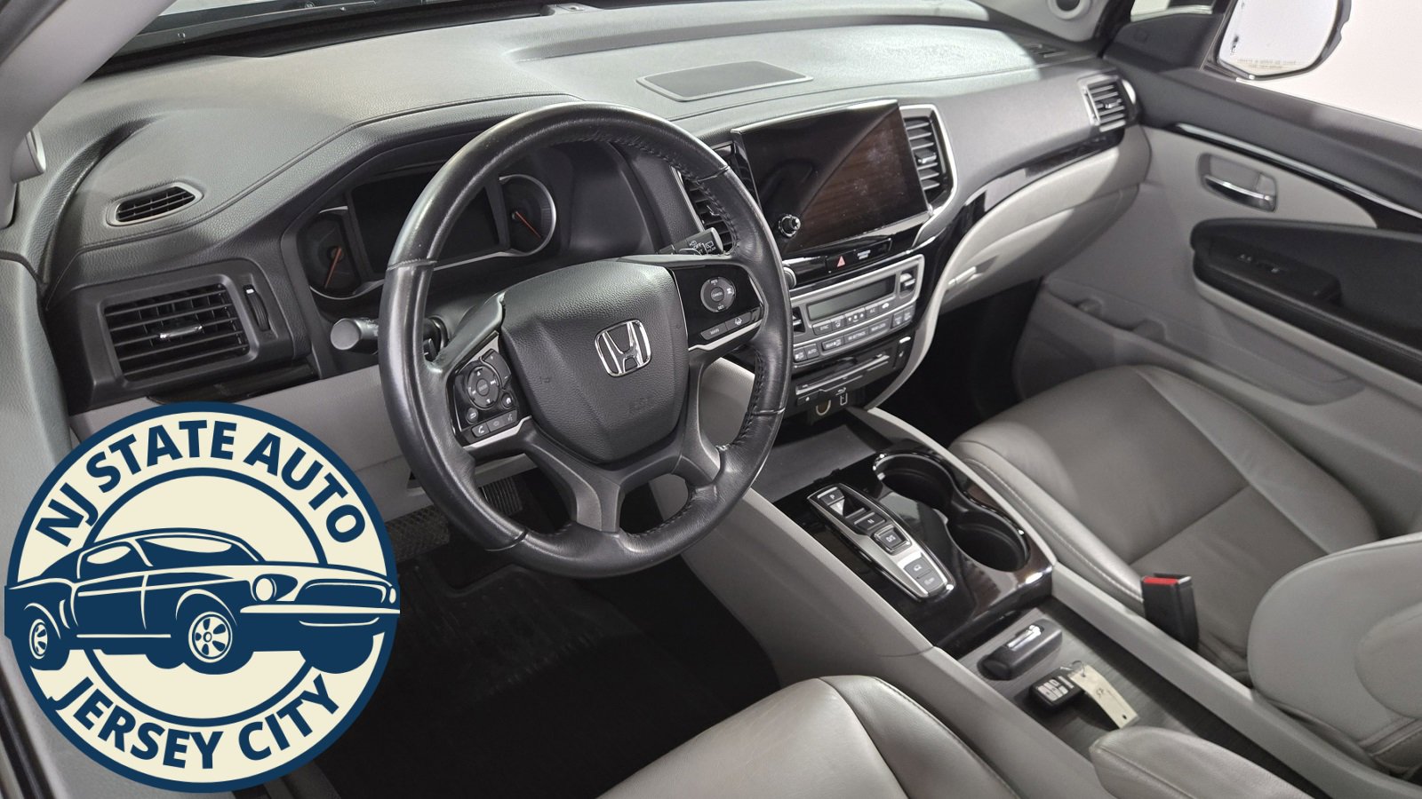 Used 2020 Honda Pilot Touring image 10