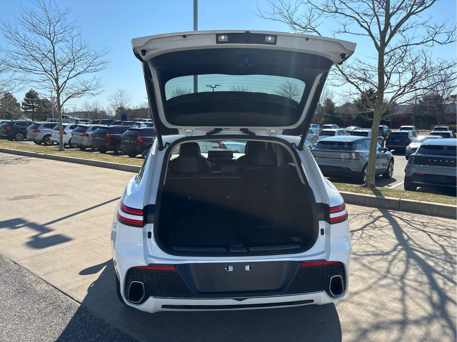 Used 2025 Genesis GV70 2.5T image 5