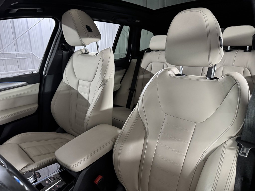 Used 2021 BMW X3 xDrive30e w/ Executive Package image 40