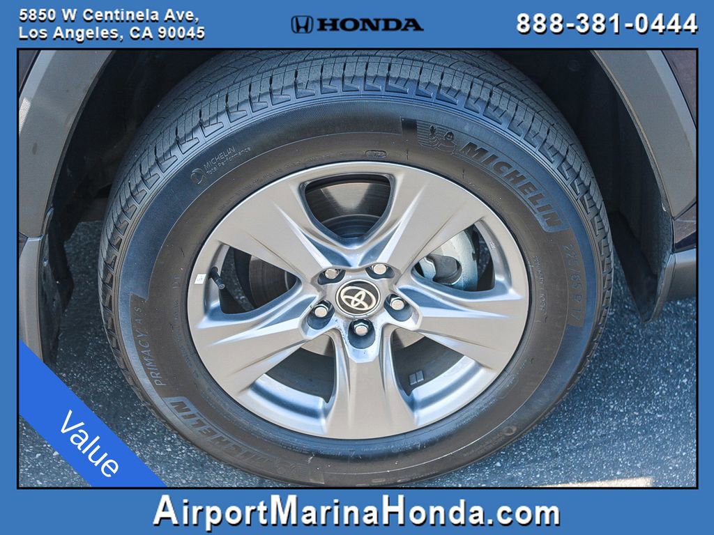 Used 2024 Toyota RAV4 XLE w/ Convenience Package image 14