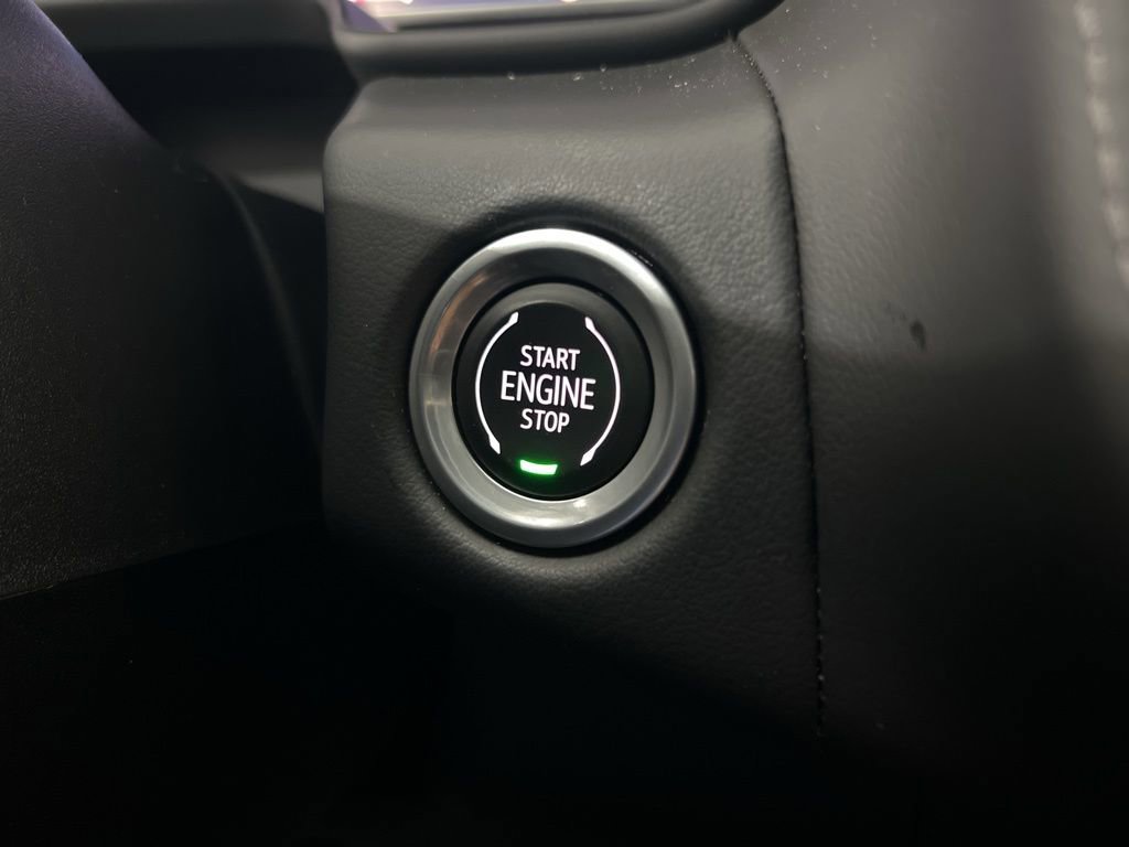 Used 2023 Chevrolet Tahoe LT w/ LT Signature Plus Package AWD/4WD image 16