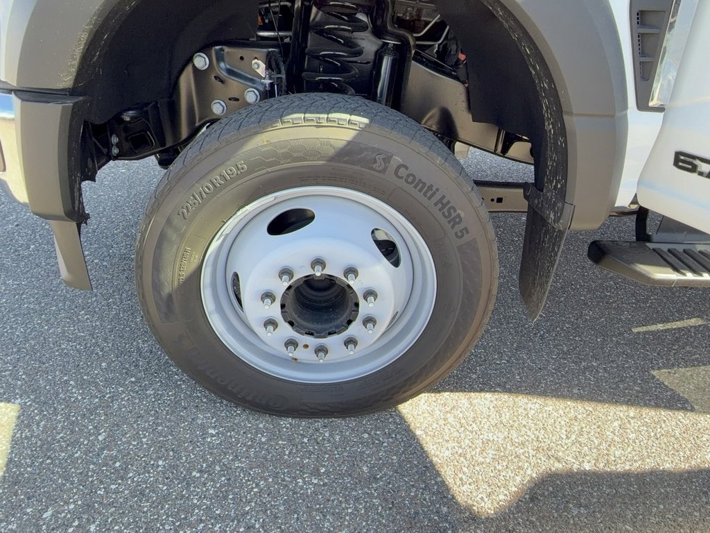 New 2026 Ford F550 2WD Regular Cab Super Duty image 46