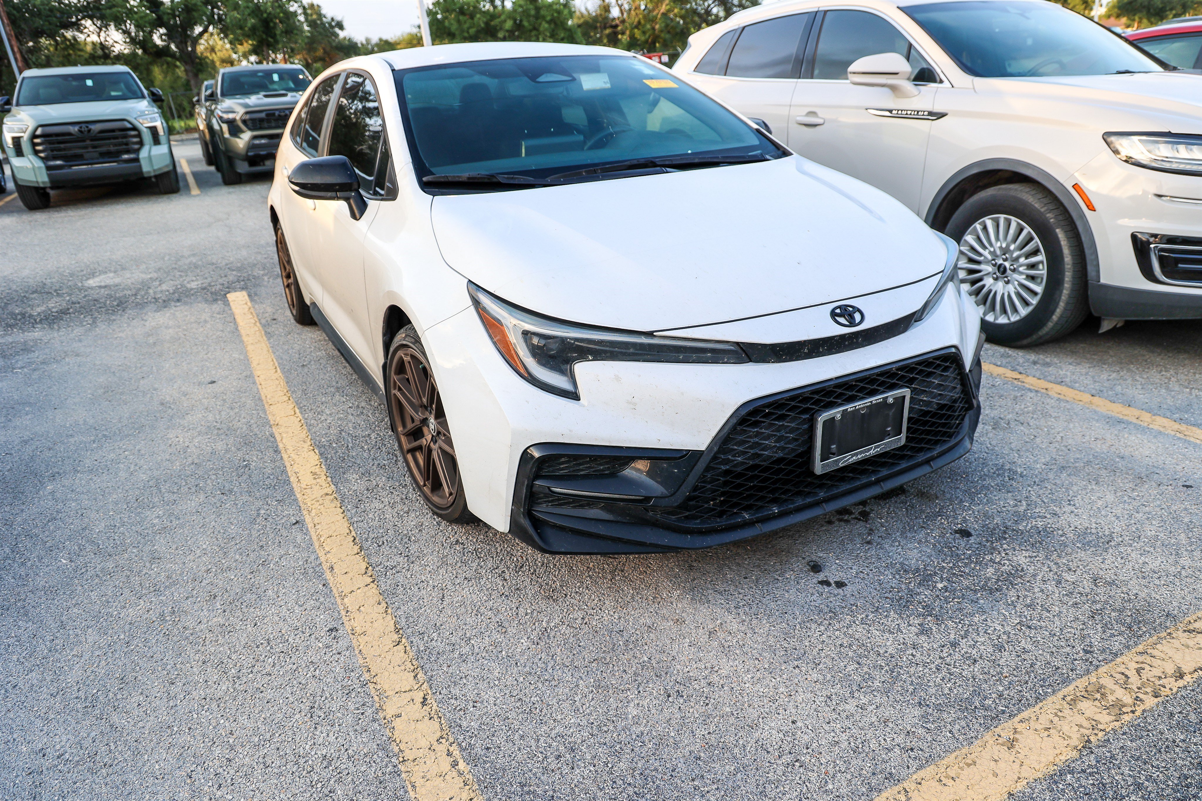 Used 2024 Toyota Corolla Sedan FWD image 4