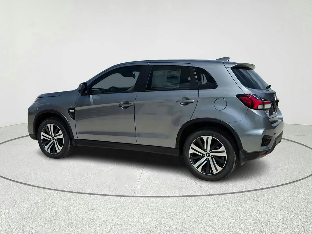 Used 2025 Mitsubishi Outlander Sport ES AWD/4WD image 8