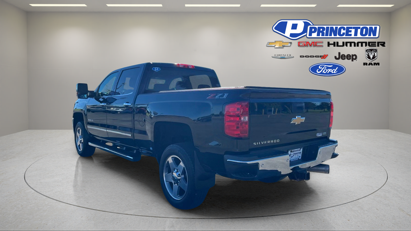 Used 2018 Chevrolet Silverado 2500 LTZ w/ Duramax Plus Package AWD/4WD image 5