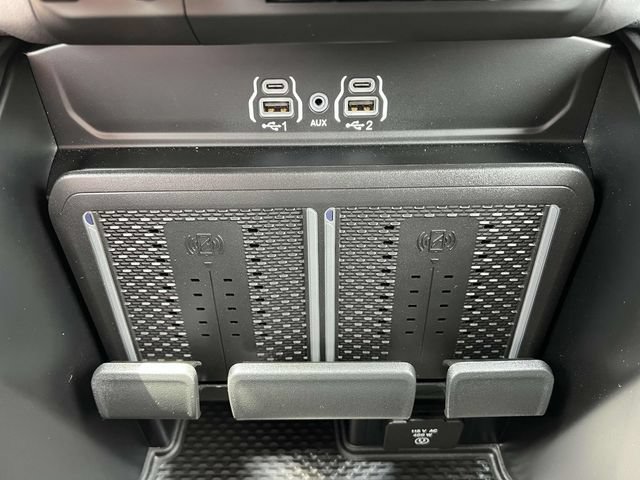 New 2025 RAM 2500 Big Horn AWD/4WD image 23